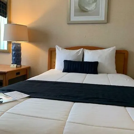 Coastside Inn-3